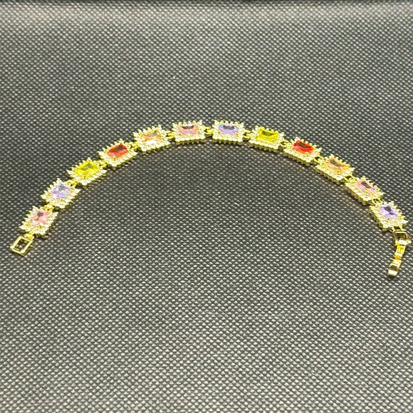 18K Yellow Gold Plated Multi-colored CZ bracelet from Pretty Bird🩷💜💚❤️🧡 - Picture 7 of 7